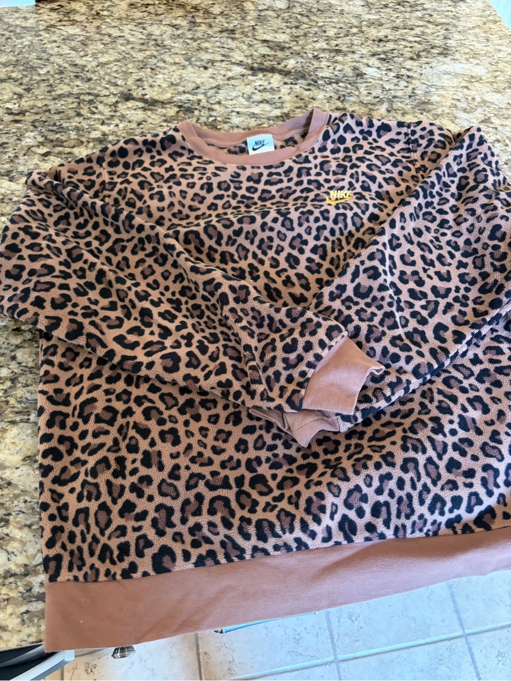 Nike Leopard Print Fleece Crewneck - Brown & Black -m